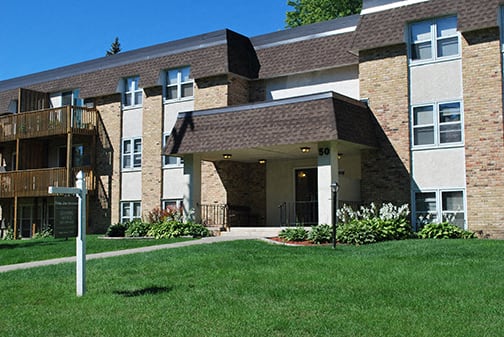 Hilltop Lane East Apartments property